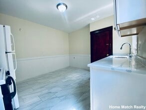 39 Michigan Ave, Unit 1 in Somerville, MA - Building Photo - Building Photo