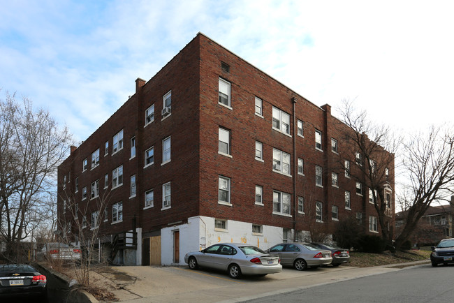 2805 Stratford Ave in Cincinnati, OH - Building Photo - Building Photo