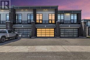 3547 Riva Ave in Innisfil, ON - Building Photo