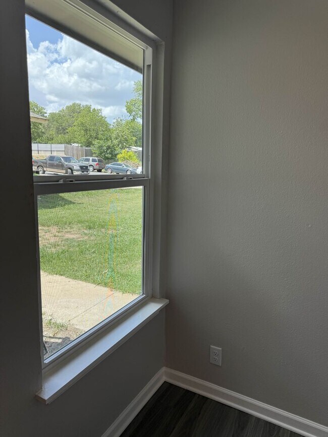 6815 Blue Dawn Trail in Austin, TX - Building Photo - Building Photo