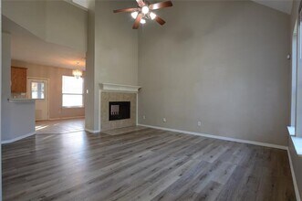 1400 Oakcrest Dr in Providence Village, TX - Building Photo - Building Photo