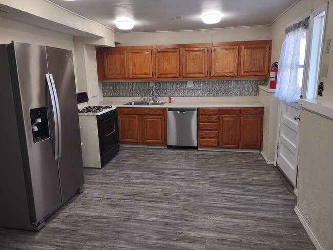 property at 780 Kilmer St