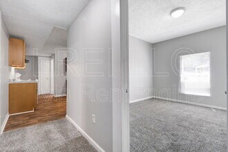 3339 Taylor Blvd in Louisville, KY - Building Photo - Building Photo