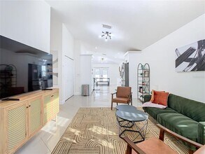 2907 W Arch St in Tampa, FL - Building Photo - Building Photo