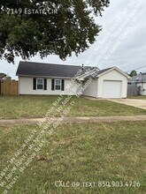 2149 Estate Cir in Navarre, FL - Building Photo - Building Photo