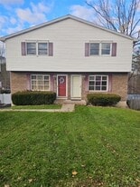 900 Wallace St in Endicott, NY - Building Photo