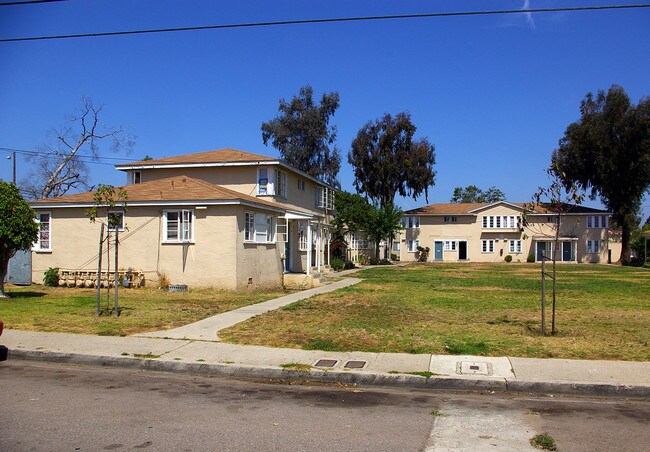 6932-6962 Fulton St in San Diego, CA - Building Photo - Building Photo