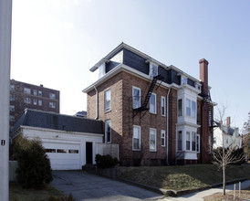 247 Wayland Ave in Providence, RI - Building Photo - Building Photo