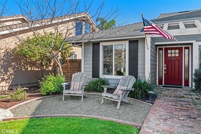 17552 Putney Cir in Huntington Beach, CA - Building Photo - Building Photo