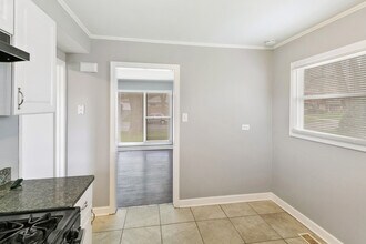 129 Nauvoo St in Park Forest, IL - Building Photo - Building Photo