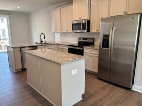 4824 Chastain Ave in Charlotte, NC - Building Photo - Building Photo
