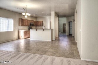 41132 N Hudson Trail in Anthem, AZ - Building Photo - Building Photo