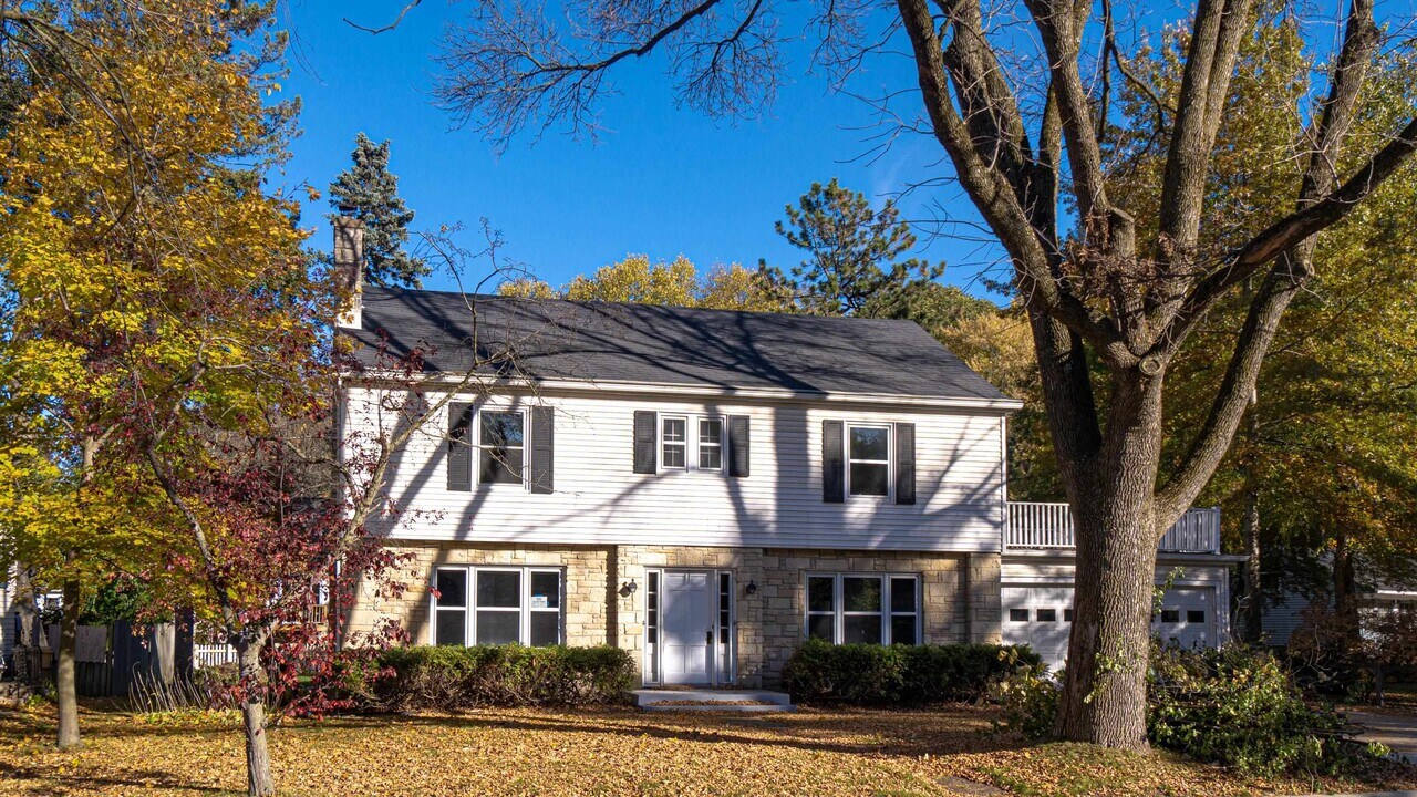 625 N Blackhawk Ave in Madison, WI - Building Photo
