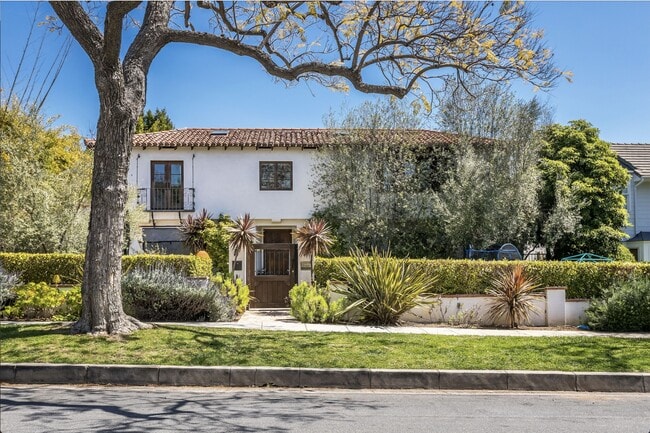 property at 604 Alta Dr