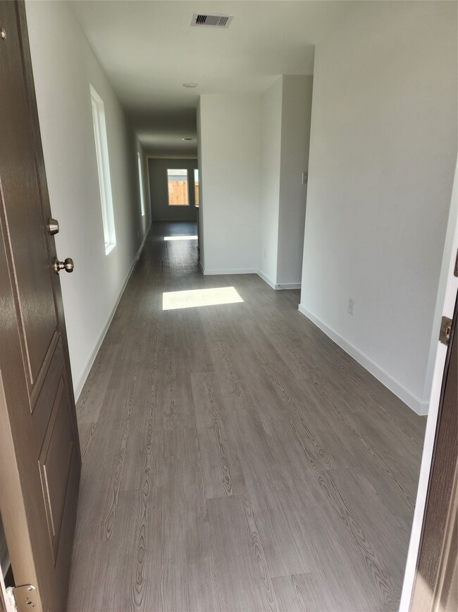 property at 21507 Willow River Canyon Ln