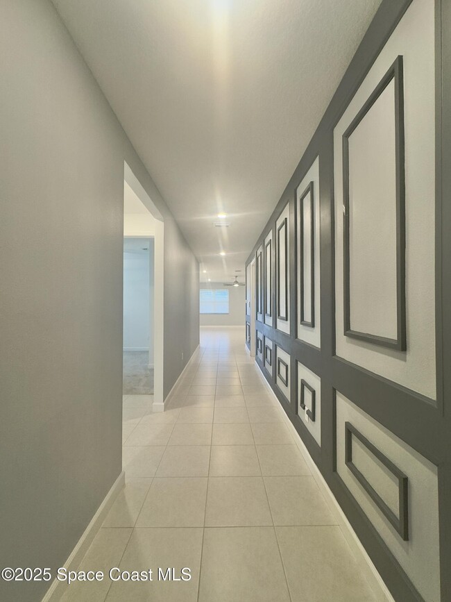 687 Veridian Cir NW in Palm Bay, FL - Building Photo - Building Photo