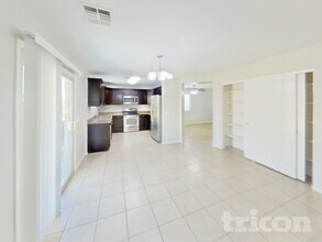 3513 S 89th Ave in Tolleson, AZ - Foto de edificio - Building Photo