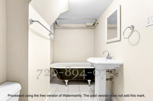 4633 W 30th Ave in Denver, CO - Building Photo - Building Photo