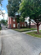 2218 Ewing St, Unit B in Houston, TX - Building Photo - Building Photo