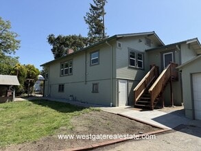 1360 Skillman Ln in Petaluma, CA - Building Photo - Building Photo