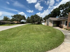 2767 SE 35th St in Ocala, FL - Building Photo - Building Photo