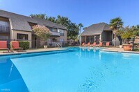 2139 Lake Hills Dr photo'