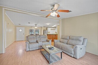 13069 Aspen Way Ct in Willis, TX - Building Photo - Building Photo