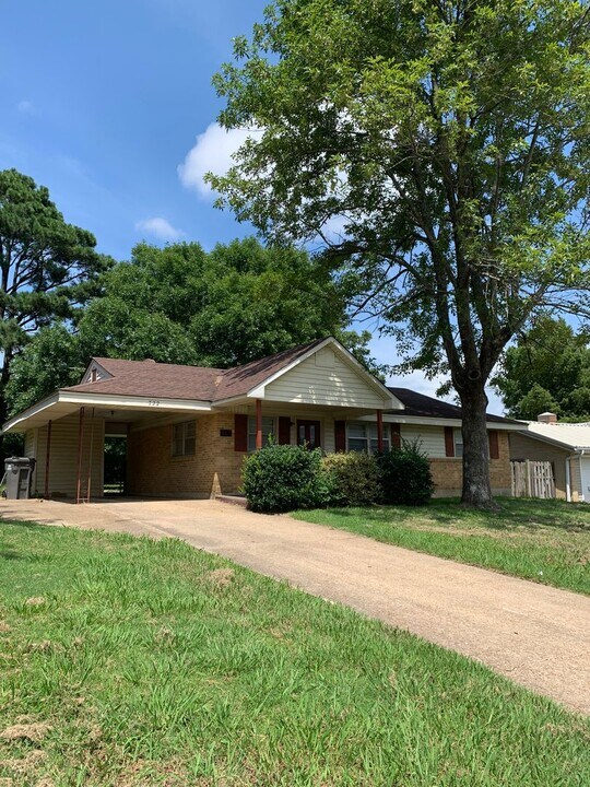 722 Craighead Rd in Jonesboro, AR - Building Photo