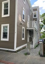9 Andrew St, Unit 16 in Salem, MA - Building Photo