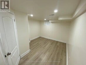 82 Severin St in Brampton, ON - Building Photo - Building Photo