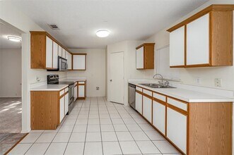 234 Baylor Dr in Glenn Heights, TX - Building Photo - Building Photo