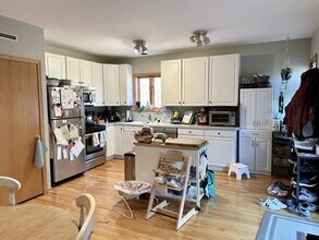 1463 N Leavitt St in Chicago, IL - Building Photo - Building Photo
