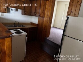 400 Railroad St in Jersey Shore, PA - Building Photo - Building Photo