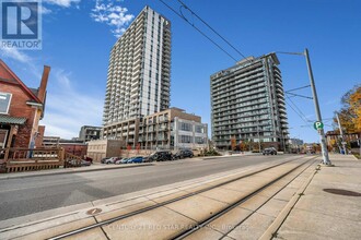 55-555 Duke St W in Kitchener, ON - Building Photo - Building Photo