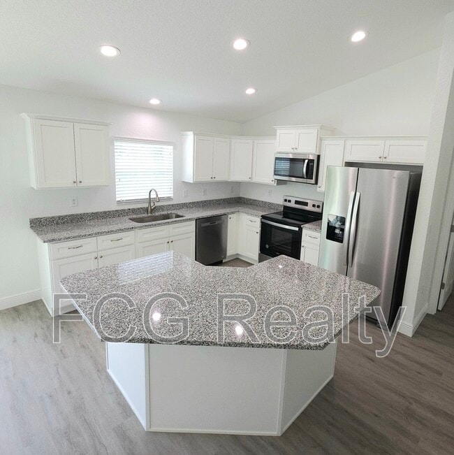 175 Marion Oaks Golf Way in Ocala, FL - Building Photo - Building Photo