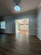 5945 Quail Hollow Rd in Charlotte, NC - Building Photo - Building Photo