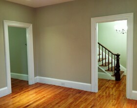 44 Baker St in Belmont, MA - Foto de edificio - Building Photo