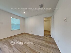 10637 Sewell Cir in Dallas, TX - Building Photo - Building Photo