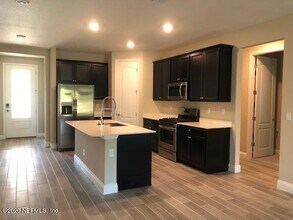 308 Sweet Oak Wy in St. Augustine, FL - Foto de edificio - Building Photo