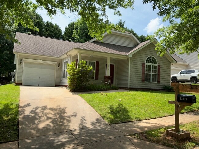 property at 13419 Glencreek Ln