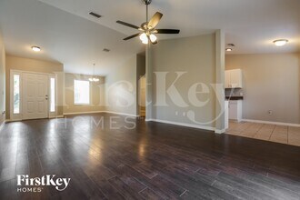 4502 Enid Ln in North Port, FL - Building Photo - Building Photo