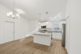 1282 Hegira St NW in Palm Bay, FL - Building Photo - Building Photo