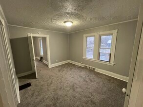 101 Superior St, Unit up in Rochester, NY - Foto de edificio - Building Photo