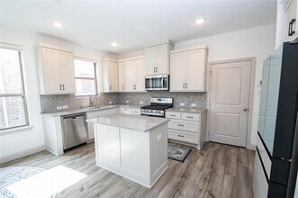 4538 Cypress Thorn Dr in Arlington, TX - Building Photo - Building Photo