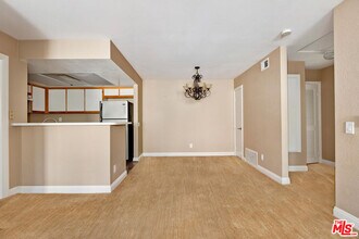 1055 Waltham Rd in Simi Valley, CA - Building Photo - Building Photo