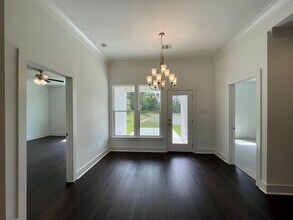 9674 Brookfield Ave in Denham Springs, LA - Building Photo - Building Photo