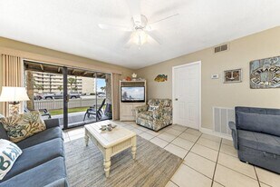 24522 Perdido Beach Blvd in Orange Beach, AL - Building Photo