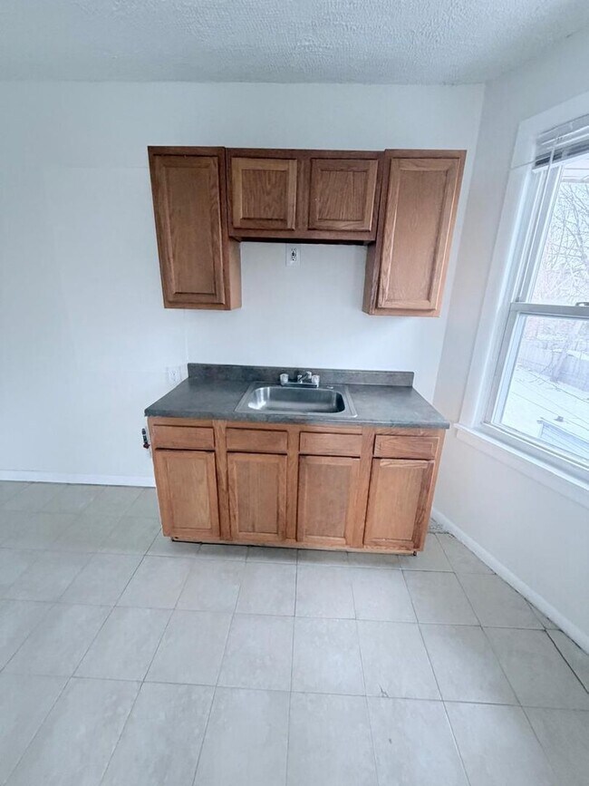 4004 Storer Ave in Cleveland, OH - Building Photo - Building Photo