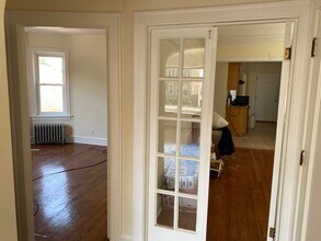 1744 E 84th Pl, Unit 2 in Chicago, IL - Foto de edificio - Building Photo
