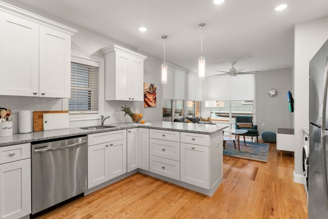 86 Marine Rd in Boston, MA - Building Photo - Building Photo